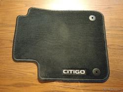 Inzerát č. 138513 - Prodám koberec ŠKODA Citigo přední od řidiče. Cena 100,- Kč.